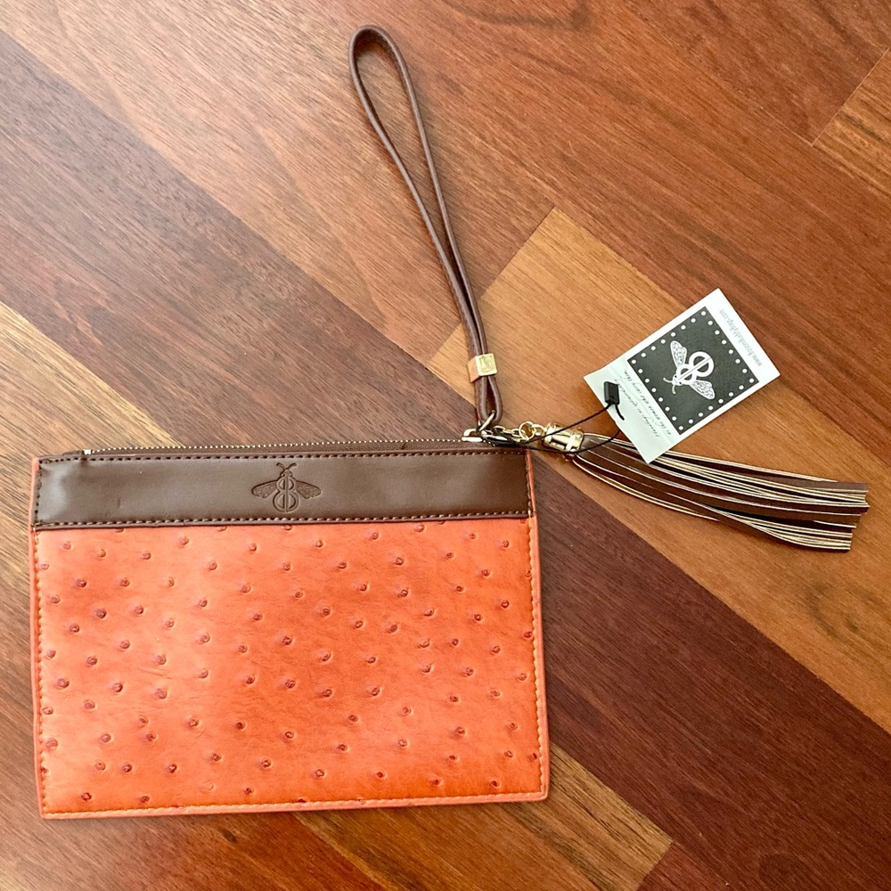 NWT Lisi Lerch Bosom Buddy Bags Ostrich Wristlet